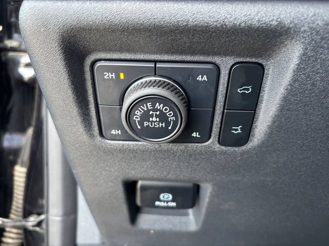 Certified 2025 Ford Expedition Tremor AWD/4WD image 20