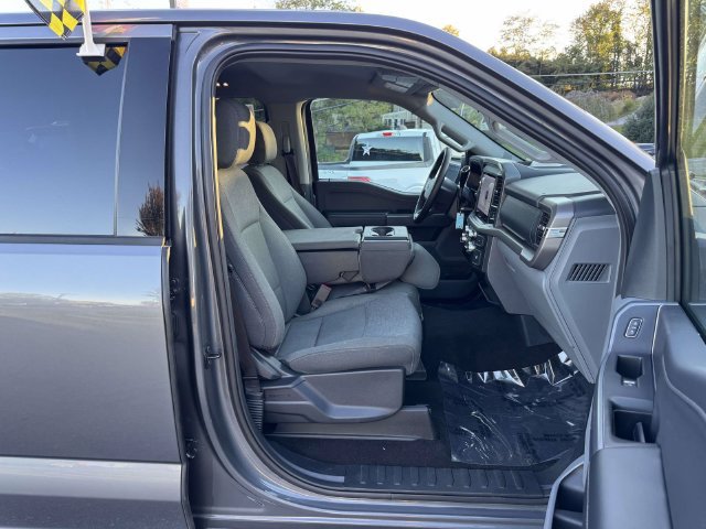 Certified 2025 Ford F150 XLT w/ Equipment Group 301A Standard AWD/4WD image 10