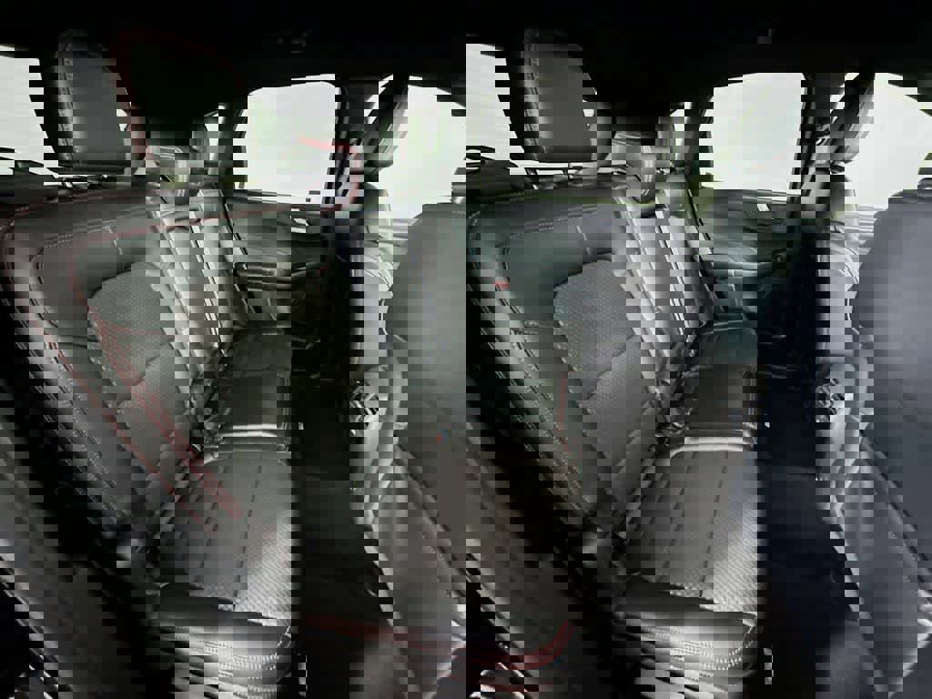 Certified 2023 Ford Escape ST-Line image 31