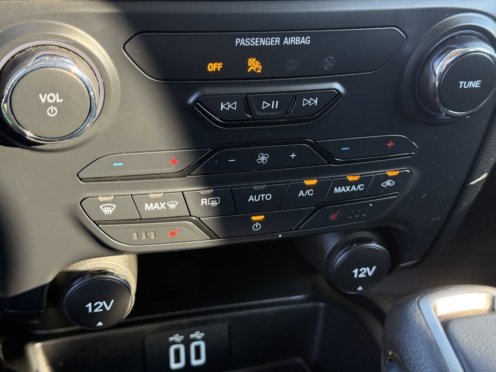 Certified 2023 Ford Ranger XLT w/ Equipment Group 302A High image 21