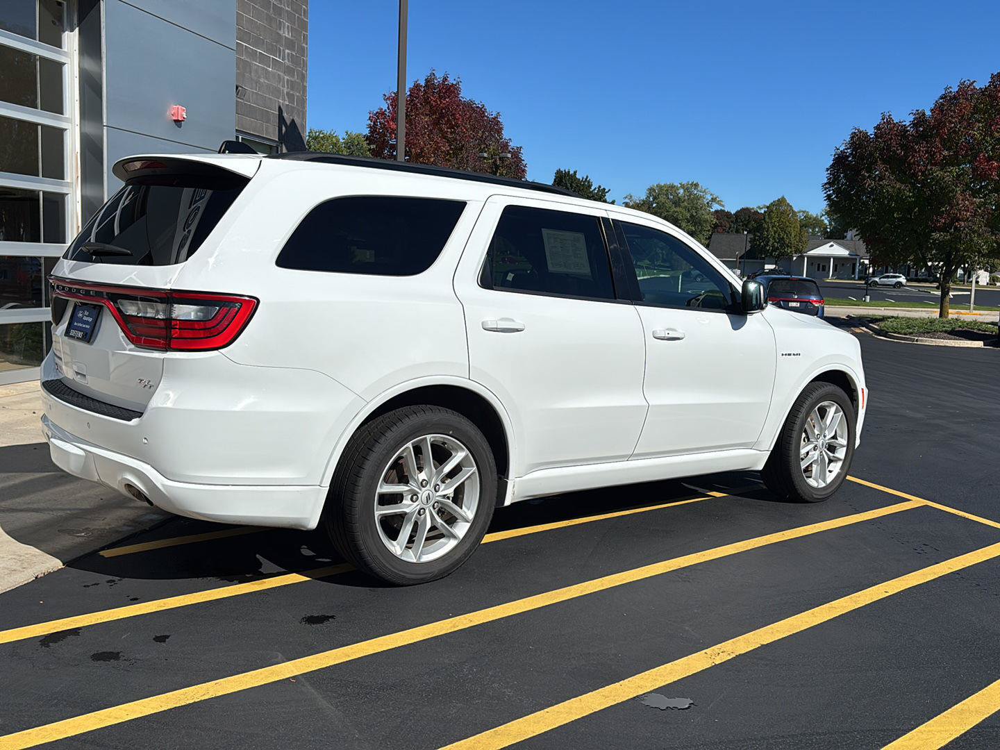 Used 2025 Dodge Durango R/T AWD/4WD image 6