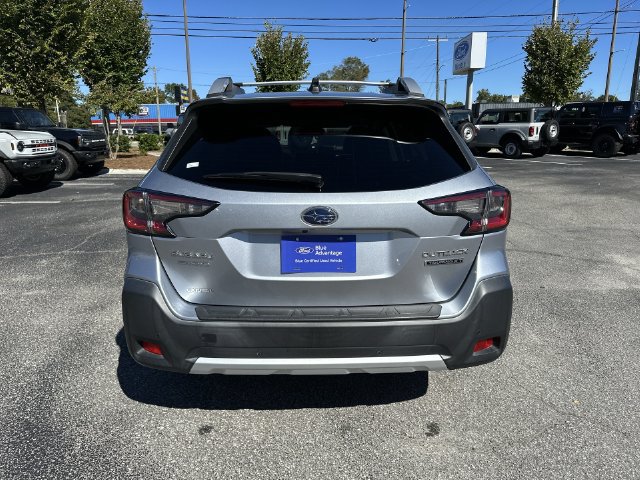 Used 2024 Subaru Outback Touring XT AWD/4WD image 27