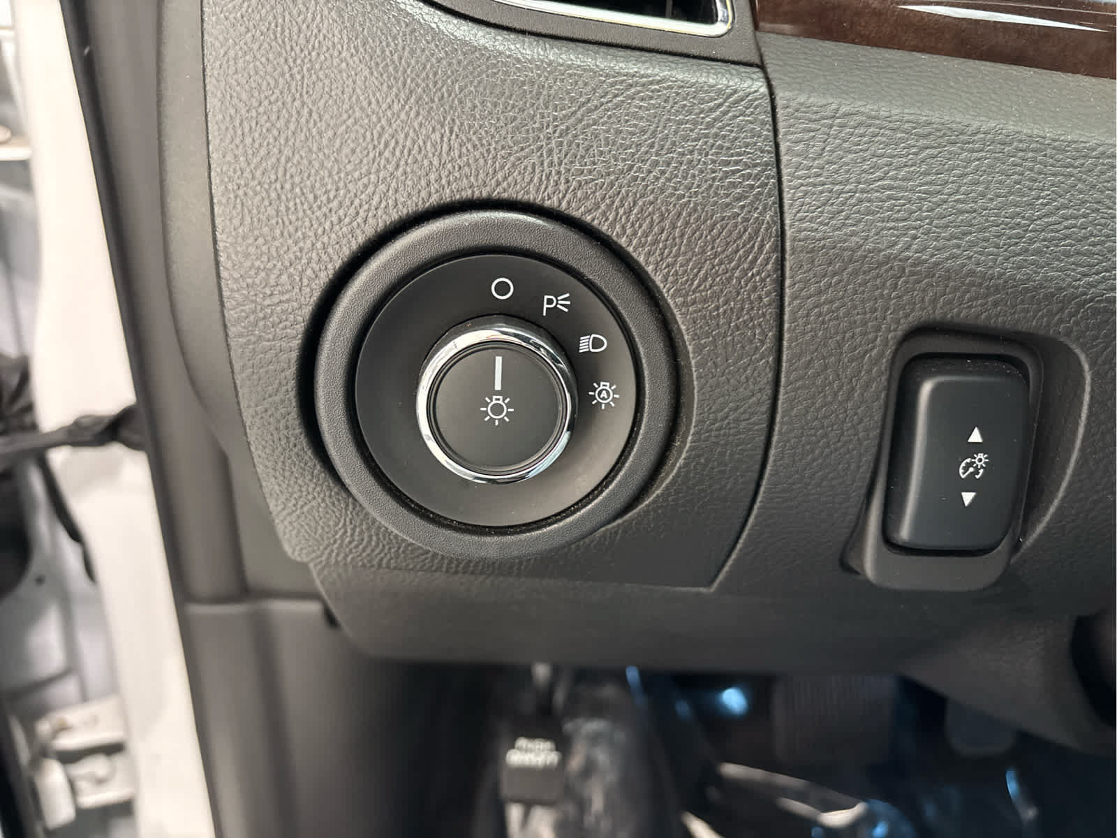 Certified 2018 Ford Taurus Limited AWD/4WD image 20