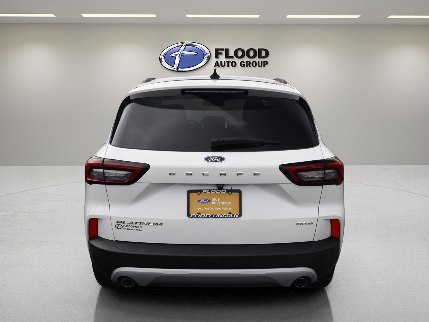 Certified 2023 Ford Escape Platinum w/ Premium Technology Package AWD/4WD image 5