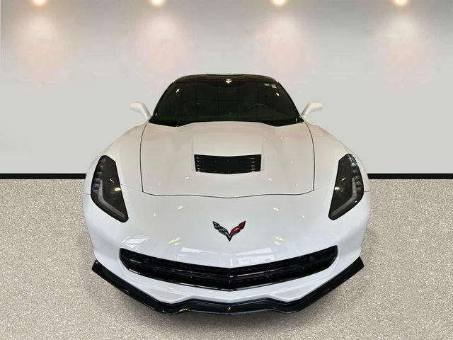 Used 2019 Chevrolet Corvette Stingray Coupe RWD image 2
