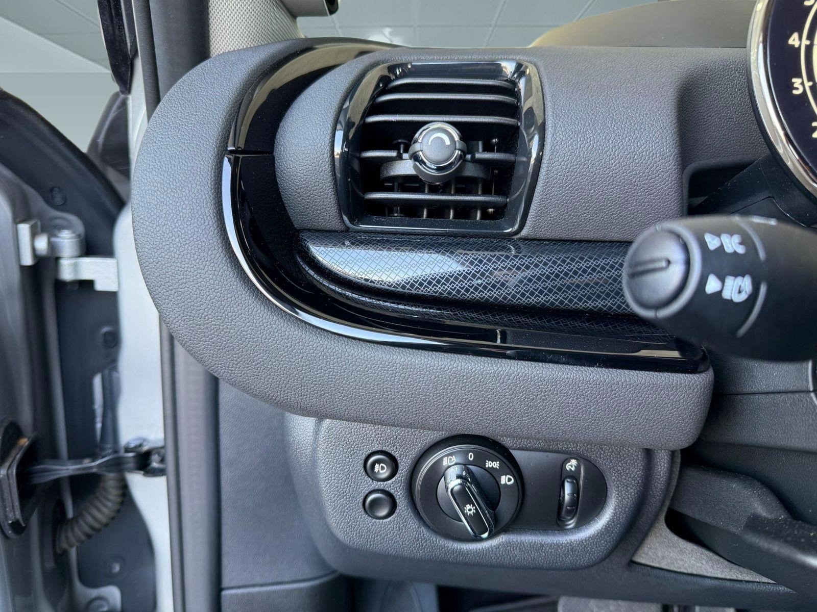 Used 2024 MINI Cooper Clubman S AWD/4WD image 27