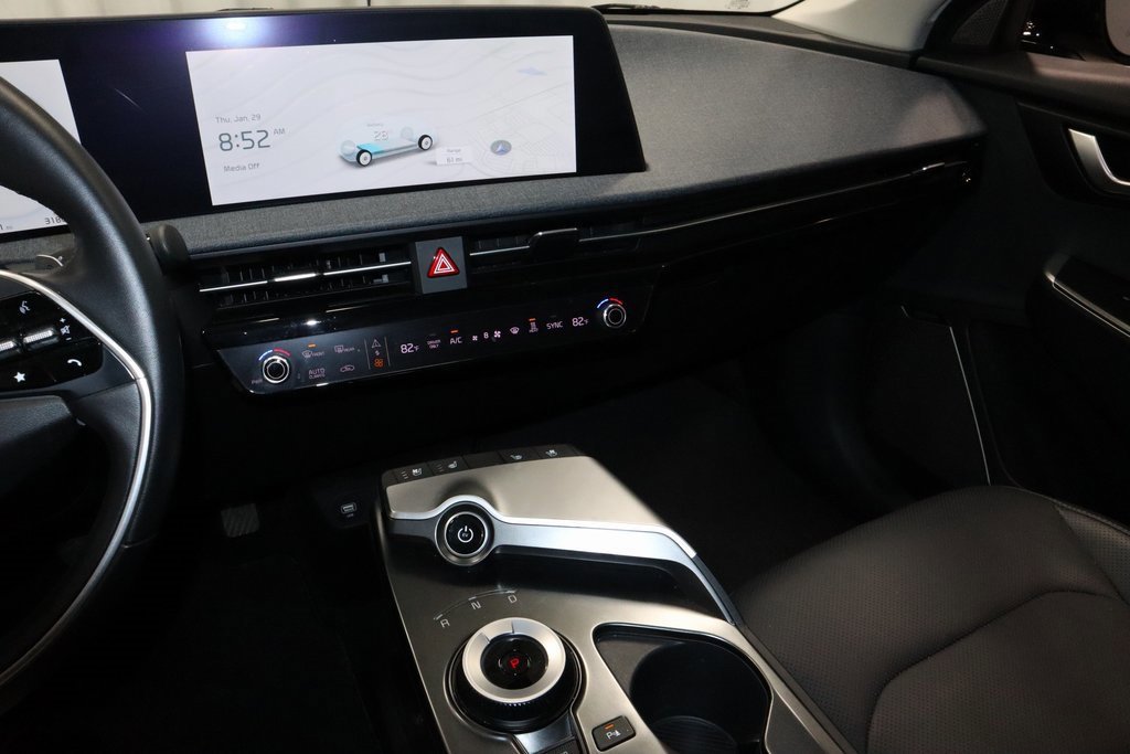 Used 2023 Kia EV6 Wind image 32