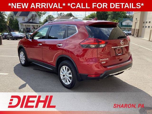 Used 2017 Nissan Rogue SV AWD/4WD image 5