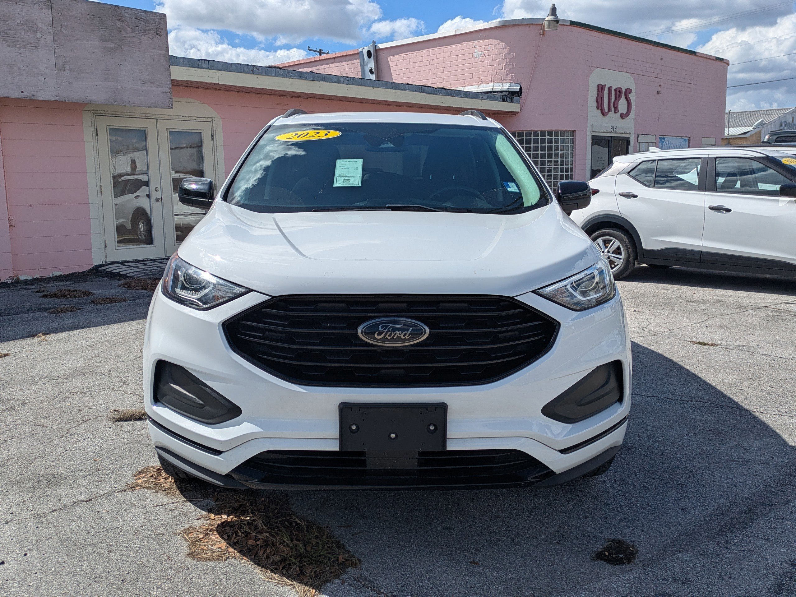 Certified 2023 Ford Edge SE w/ Black Appearance Package image 8
