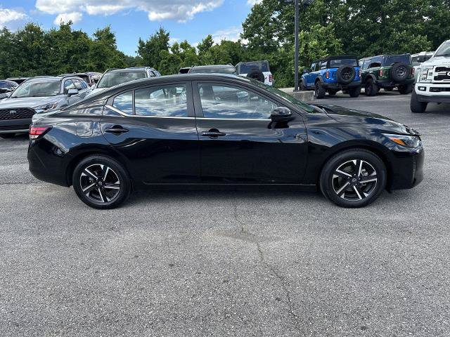 Used 2025 Nissan Sentra SV FWD image 8