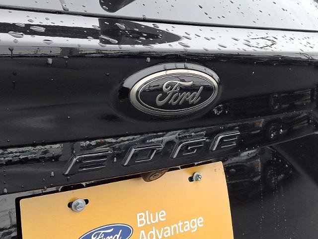Certified 2023 Ford Edge SE w/ Black Appearance Package AWD/4WD image 28