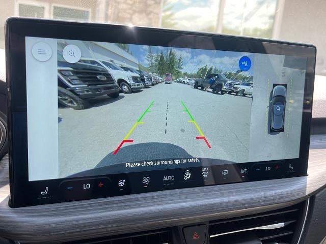 Certified 2025 Ford Escape Platinum w/ Premium Technology Package AWD/4WD image 10