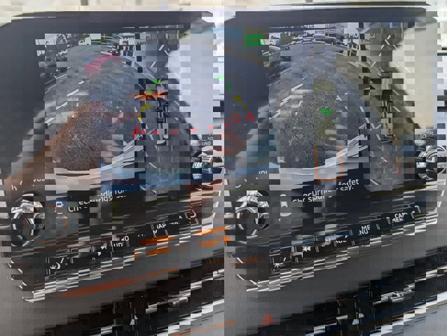 Used 2024 Mitsubishi Outlander SE image 14