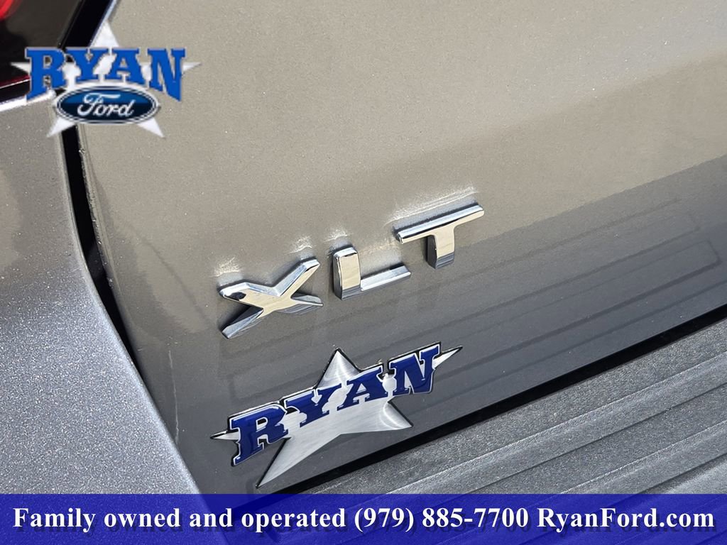 Certified 2024 Ford Expedition XLT AWD/4WD image 8