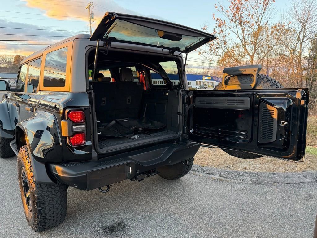 Certified 2024 Ford Bronco Raptor w/ Interior Carbon Fiber Pack 6 image 21