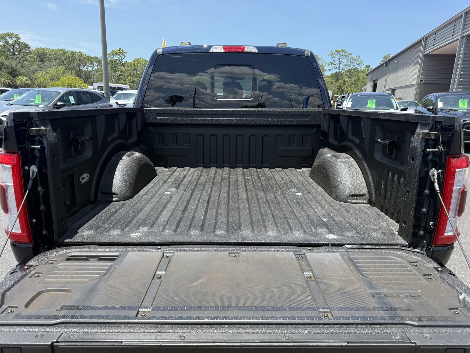 Certified 2023 Ford F150 Lariat w/ Equipment Group 502A High RWD image 15