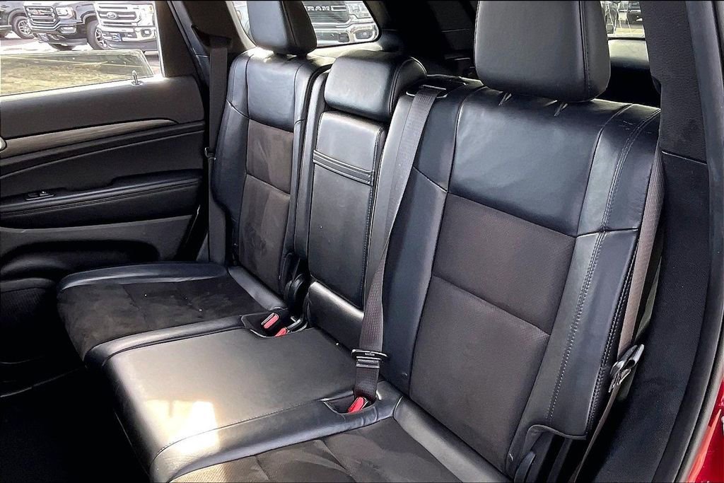 Used 2021 Jeep Grand Cherokee Laredo X image 23