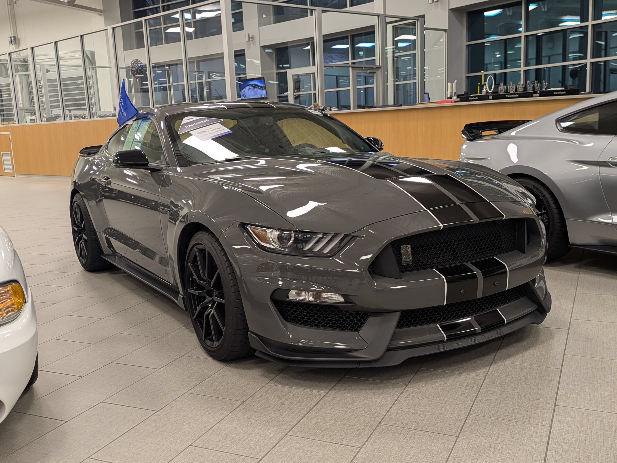 Certified 2018 Ford Mustang Shelby GT350 w/ Electronics Package RWD image 2