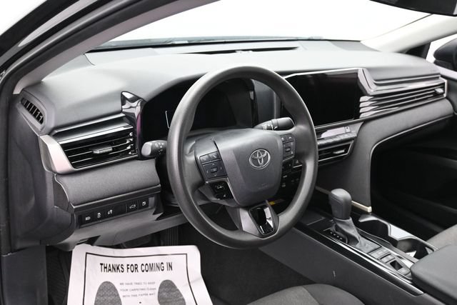 Used 2025 Toyota Camry LE FWD image 15