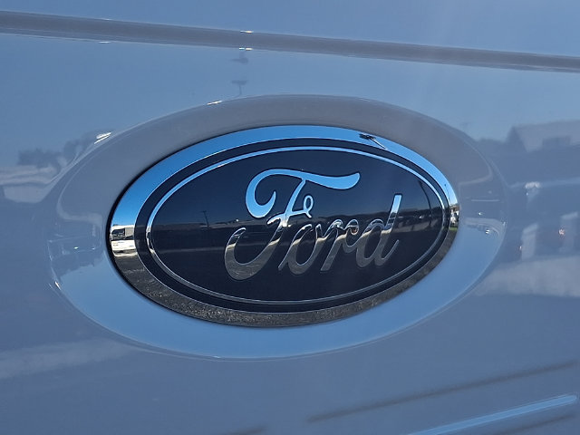 Certified 2022 Ford F150 Lariat w/ Equipment Group 502A High AWD/4WD image 33