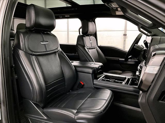 Certified 2025 Ford F350 Platinum AWD/4WD image 7