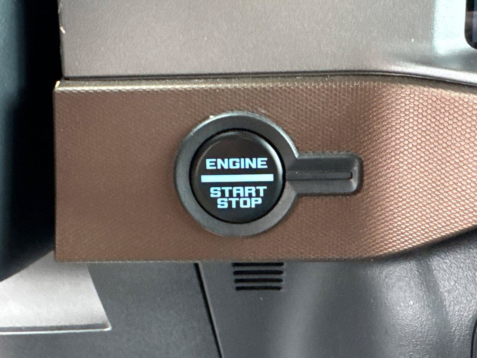 Certified 2023 Ford Bronco Outer Banks AWD/4WD image 31
