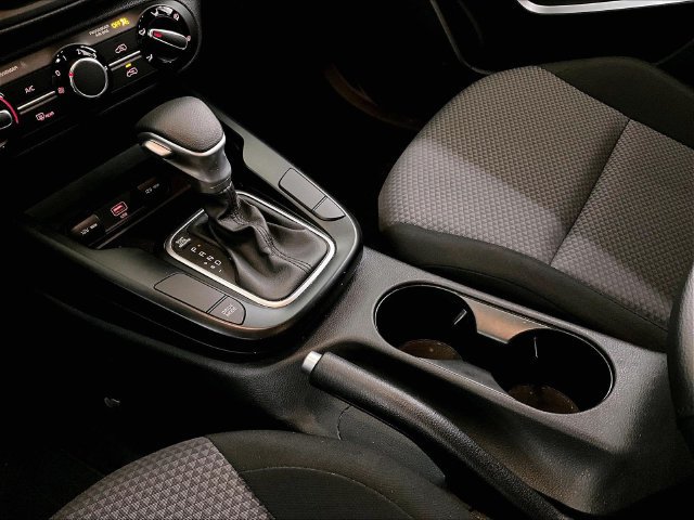 Used 2020 Kia Soul LX FWD image 16