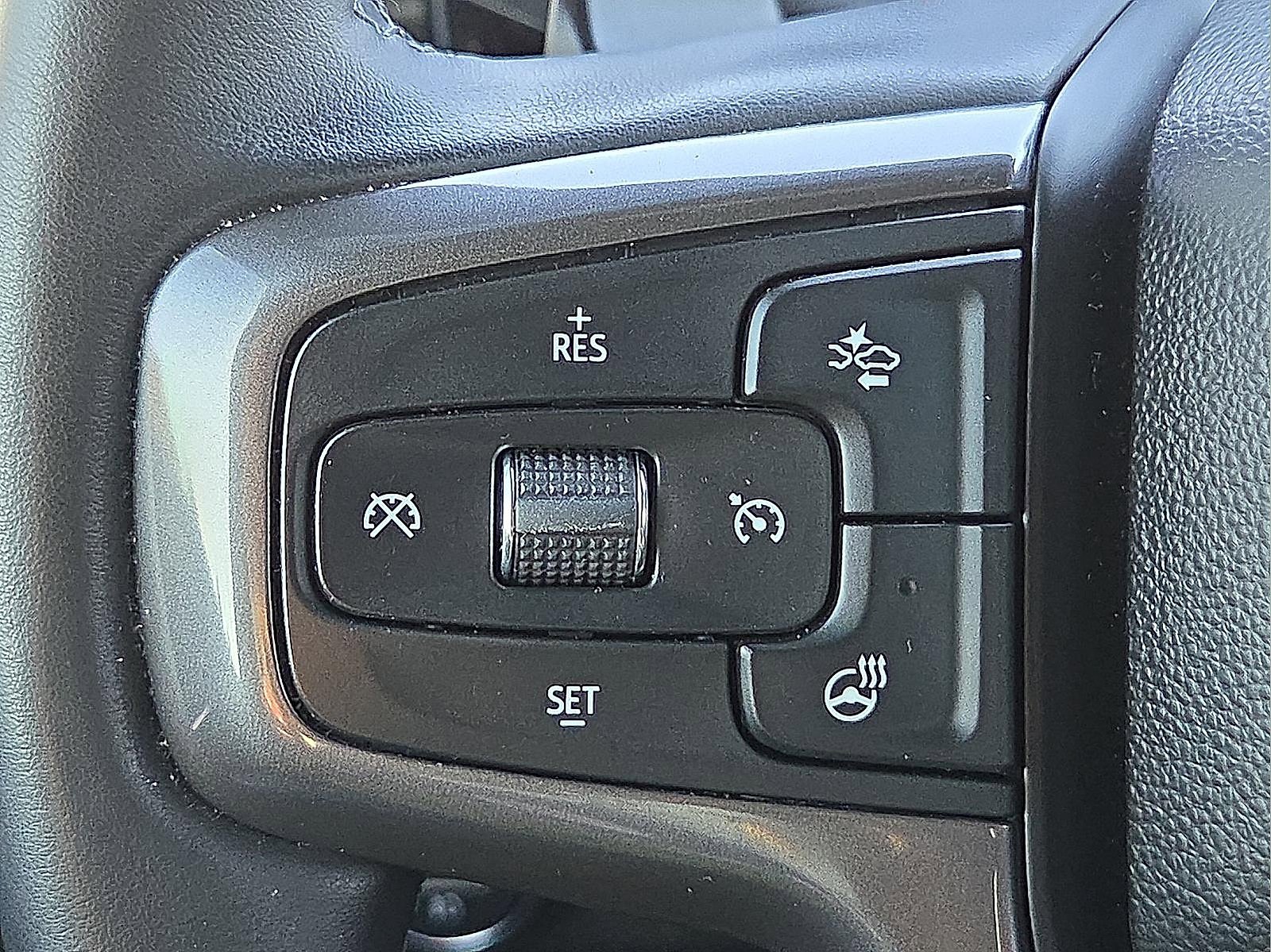 Used 2024 Chevrolet Silverado 1500 High Country w/ Technology Package image 19