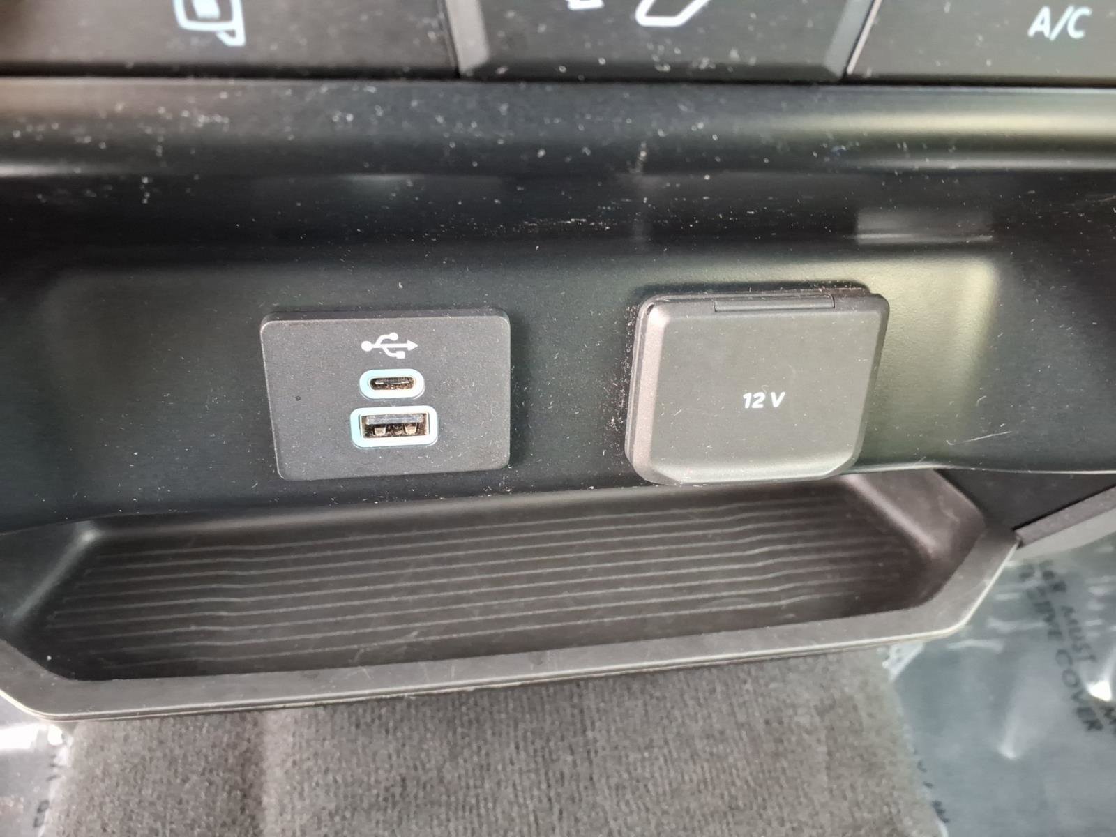 Certified 2023 Ford F350 XLT image 18