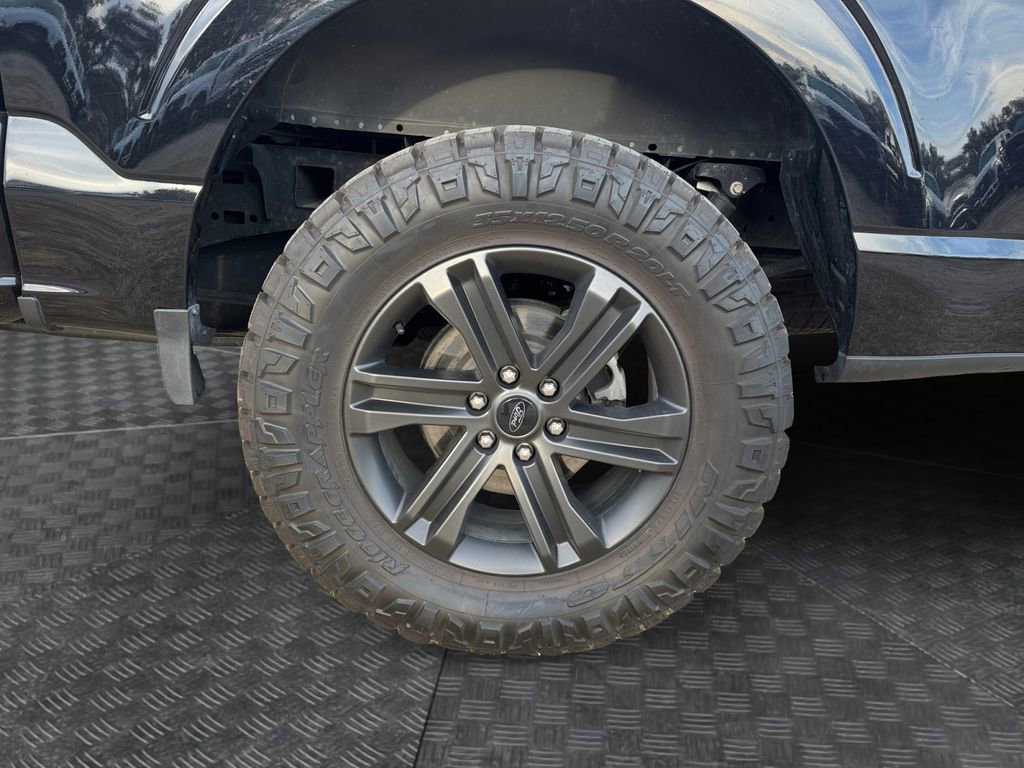 Certified 2022 Ford F150 XLT w/ Equipment Group 302A High image 19