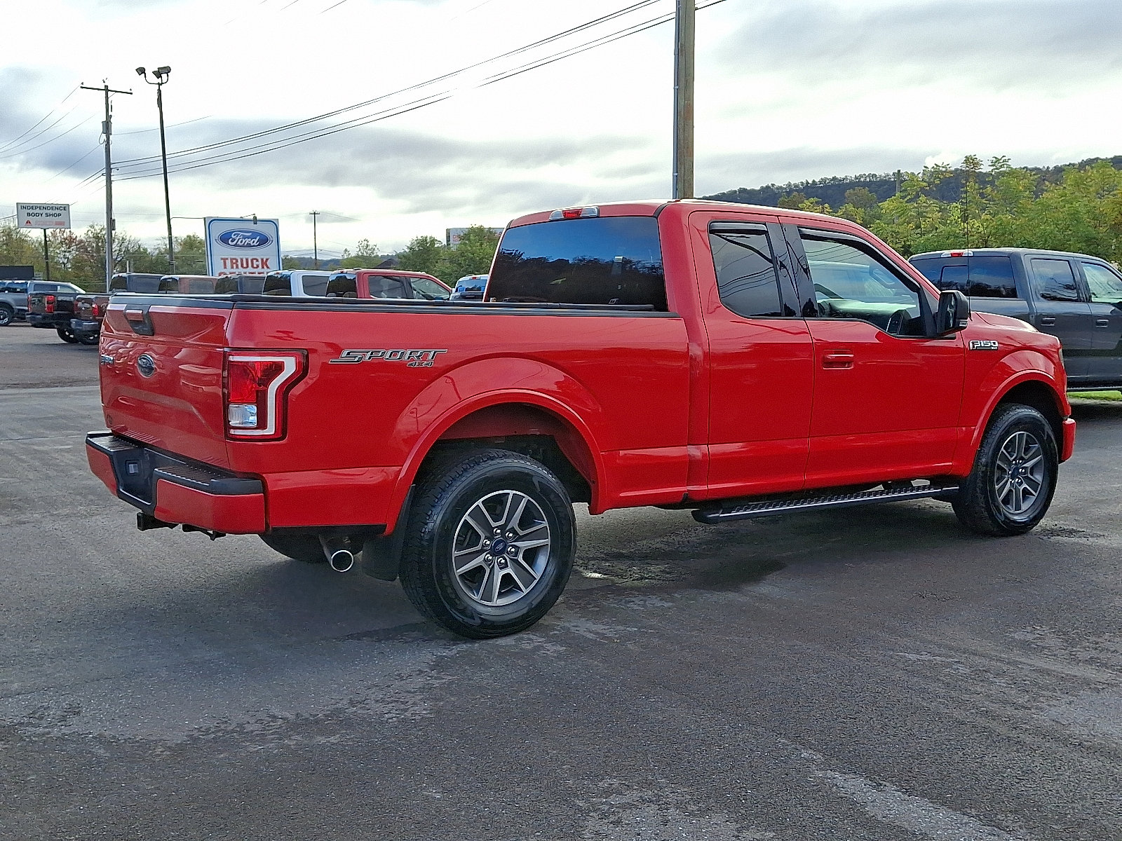 Certified 2017 Ford F150 XLT w/ Equipment Group 301A Mid image 11
