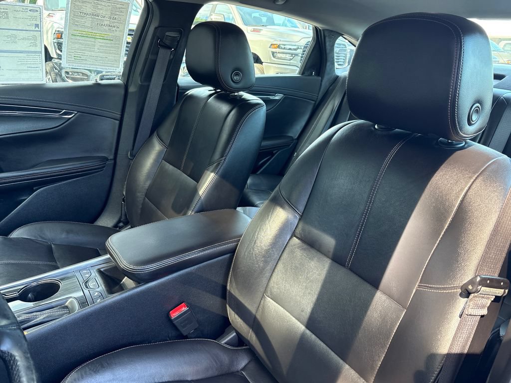 Used 2018 Chevrolet Impala LT w/ LT Leather Package FWD image 14