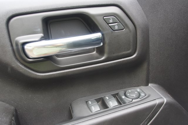 Used 2024 Chevrolet Silverado 1500 Custom Trail Boss w/ LPO, Dark Essentials Package AWD/4WD image 19
