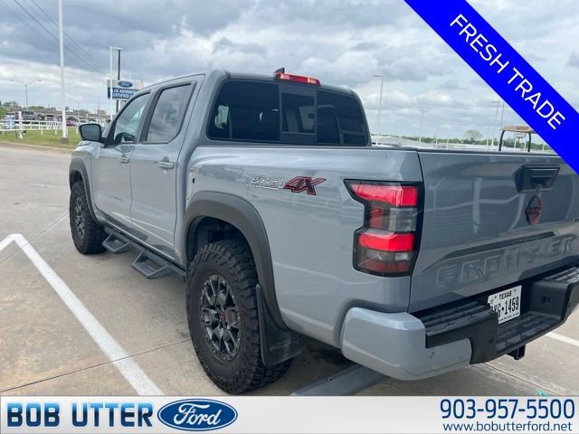 Used 2022 Nissan Frontier PRO-4X w/ Pro-4X Premium Package image 2