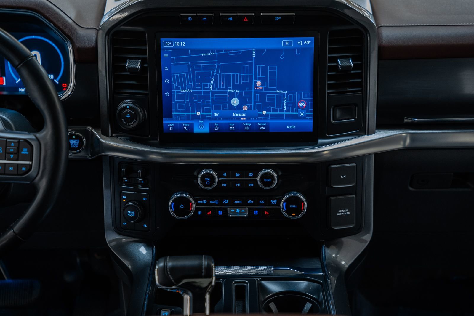 Certified 2023 Ford F150 Lariat w/ Equipment Group 502A High image 29