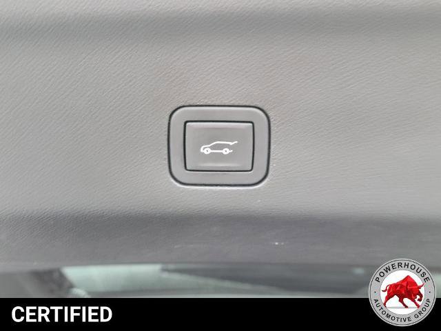 Used 2024 Chevrolet Suburban Premier image 14