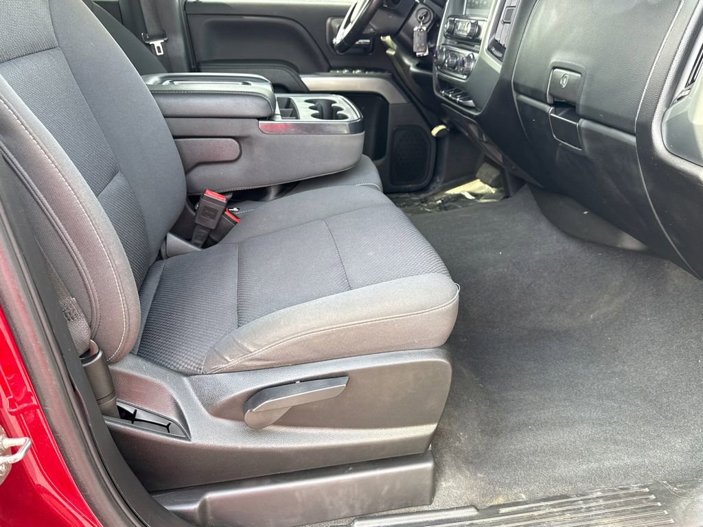 Used 2018 Chevrolet Silverado 1500 LT w/ All Star Edition AWD/4WD image 13