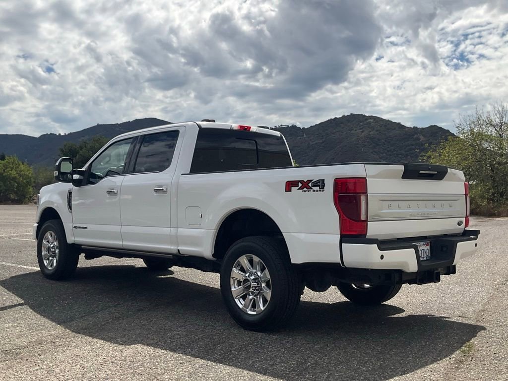 Certified 2022 Ford F350 Platinum w/ FX4 Off-Road Package image 6