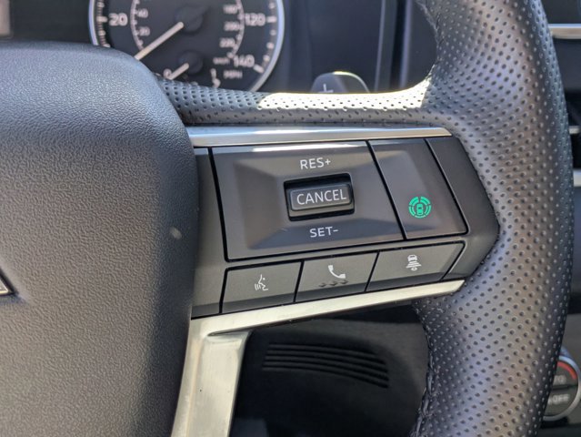 Used 2024 Mitsubishi Outlander SE Black Edition image 19