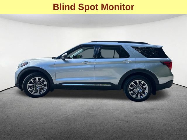 Certified 2025 Ford Explorer Active w/ Active Comfort Package AWD/4WD image 7