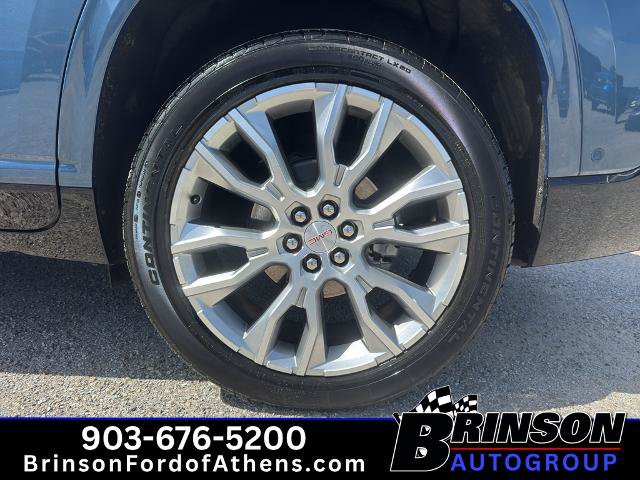 Used 2025 GMC Acadia Denali w/ Super Cruise Package FWD image 9