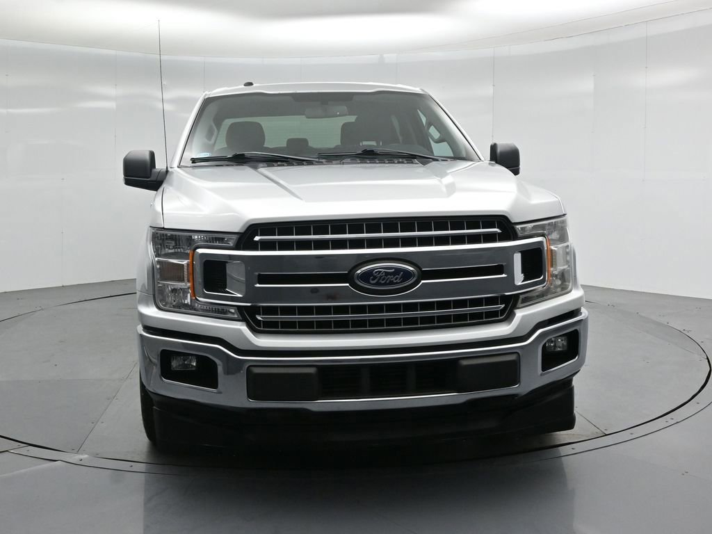 Certified 2018 Ford F150 XLT w/ Equipment Group 301A Mid image 32