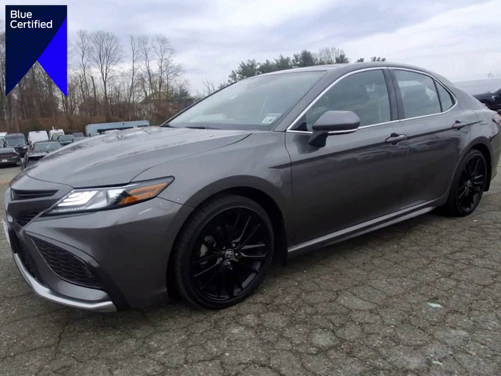 Used 2021 Toyota Camry XSE image 1