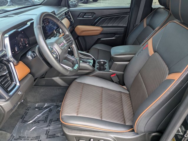 Used 2024 GMC Canyon AT4 w/ AT4 Premium Package image 16