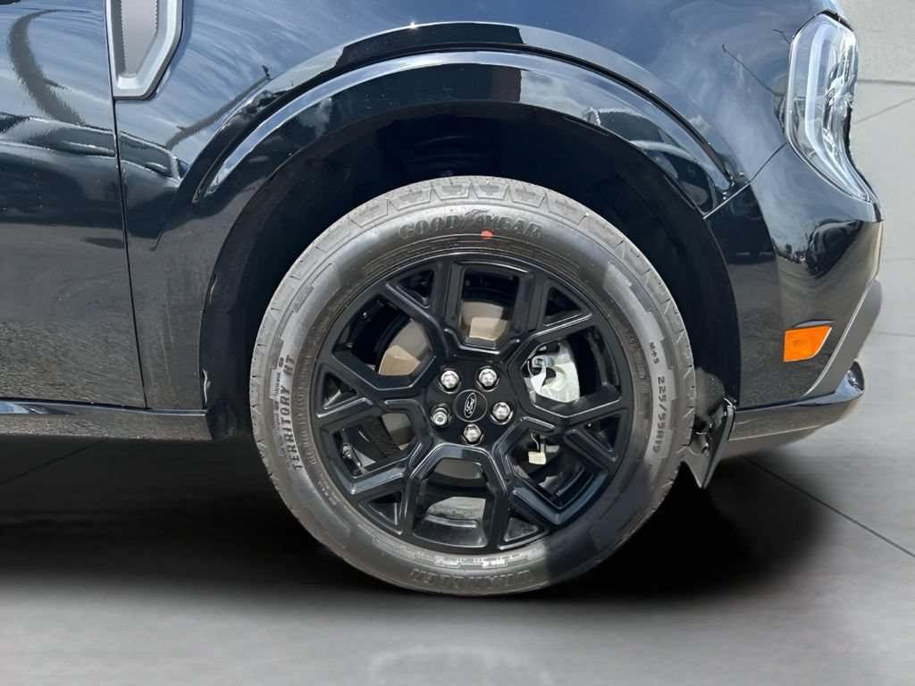Certified 2025 Ford Maverick Lobo AWD/4WD image 26
