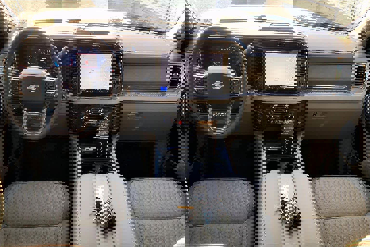 Certified 2026 Ford F350 Platinum w/ Platinum Plus Package image 15