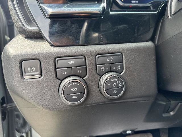 Used 2023 Chevrolet Silverado 1500 RST w/ Convenience Package II AWD/4WD image 15
