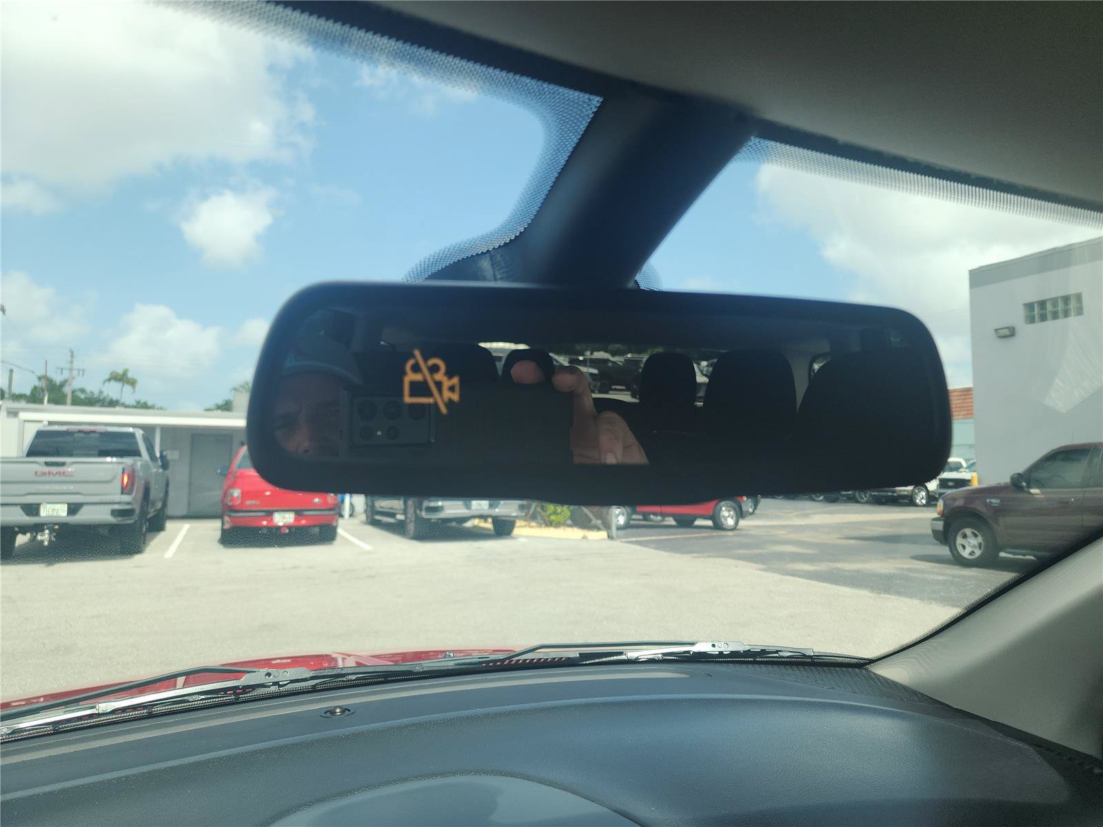 Used 2019 Dodge Journey SE w/ Connectivity Group FWD image 30