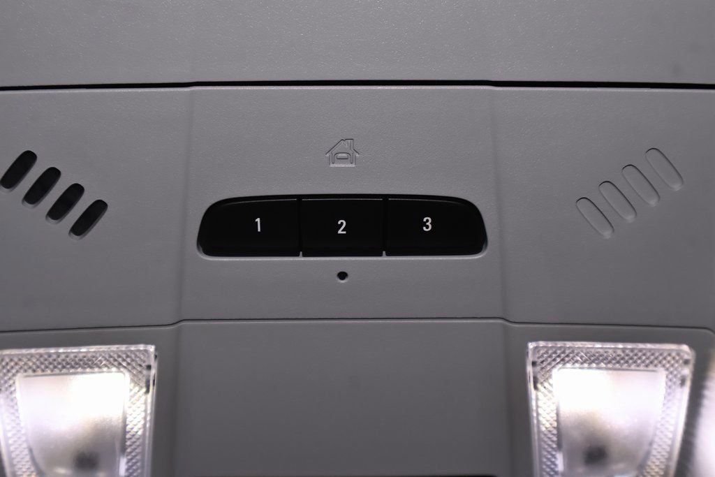 Used 2021 Chevrolet Blazer LT image 33