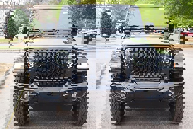 Used 2021 Jeep Gladiator Overland image 8